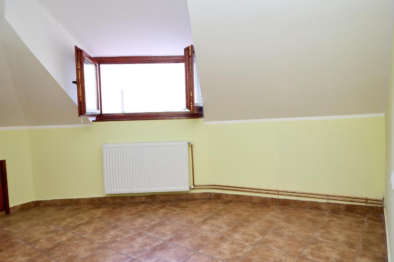 Apartmani Malica ソコバニャ エクステリア 写真